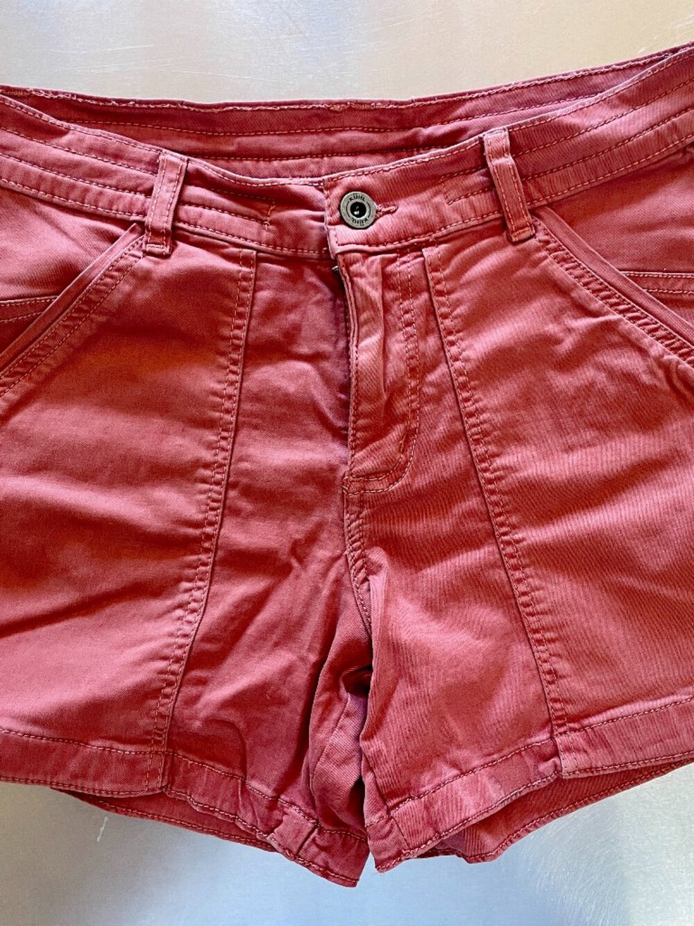 Kuhl red stretchy shorts